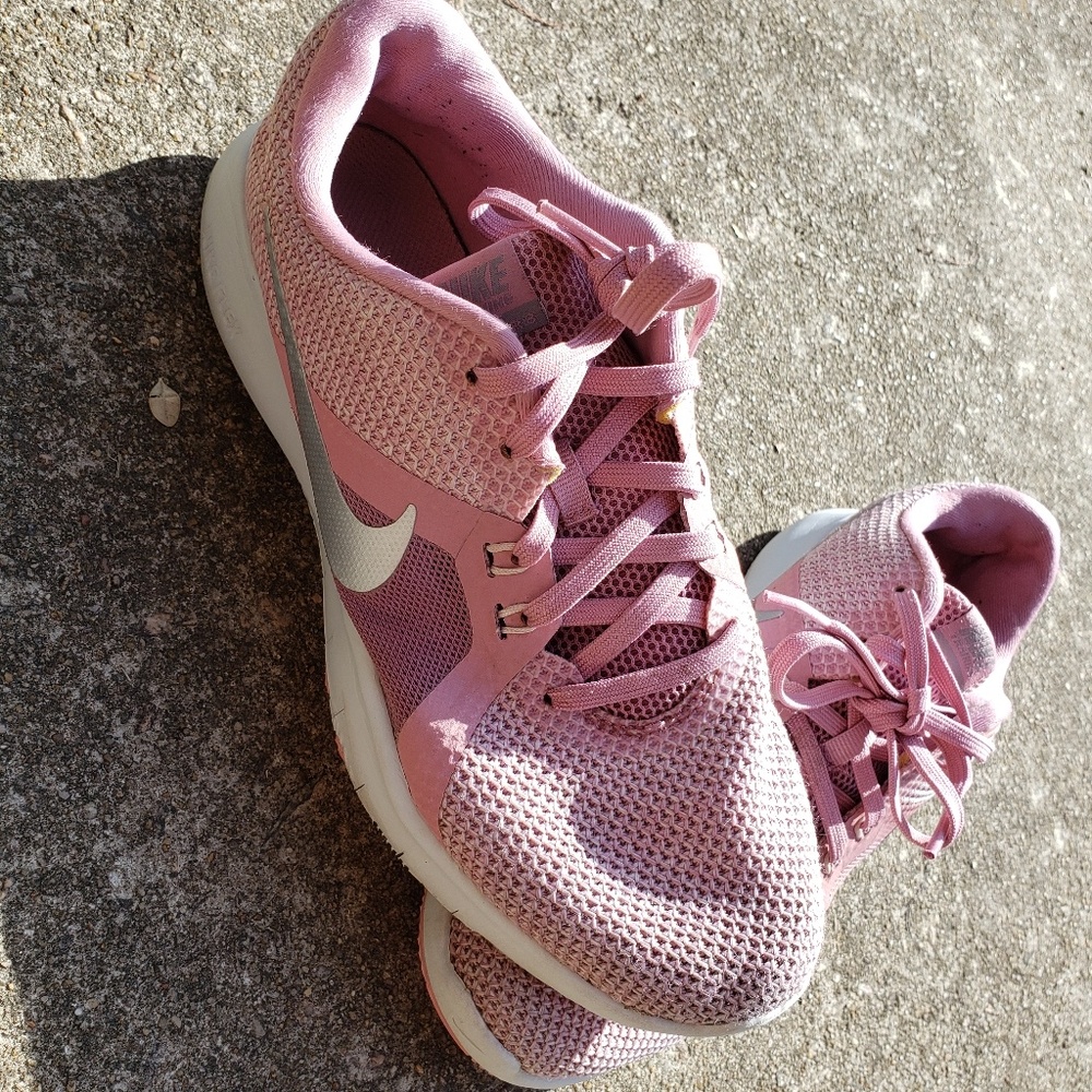 Nike Flex Shoes